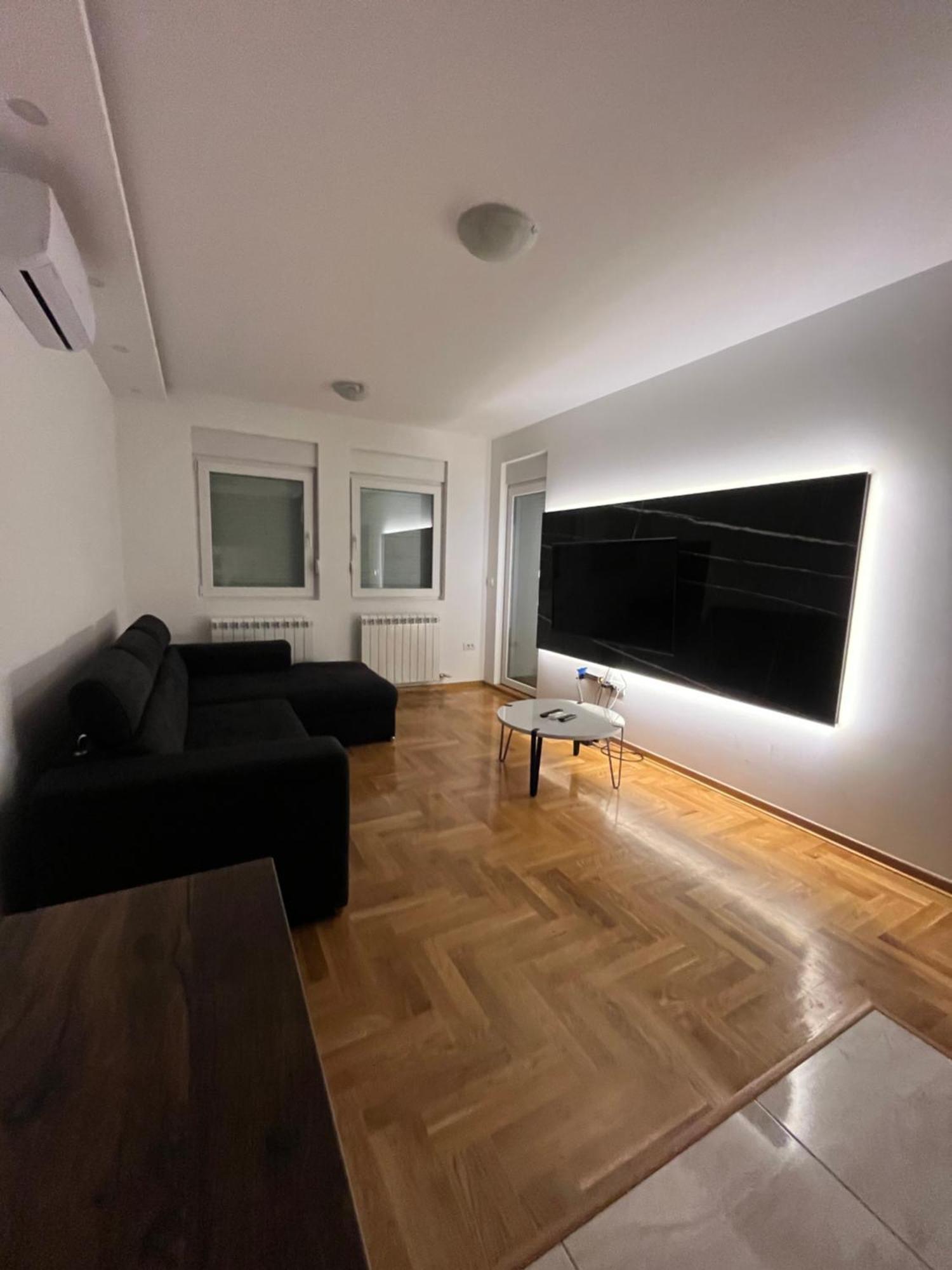 Residence 25V Beograd Bagian luar foto